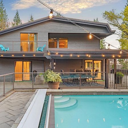 Cypress: Private Bedroom/Bathroom/Office, With Shared Pool, Hot Tub North Vancouver Dış mekan fotoğraf