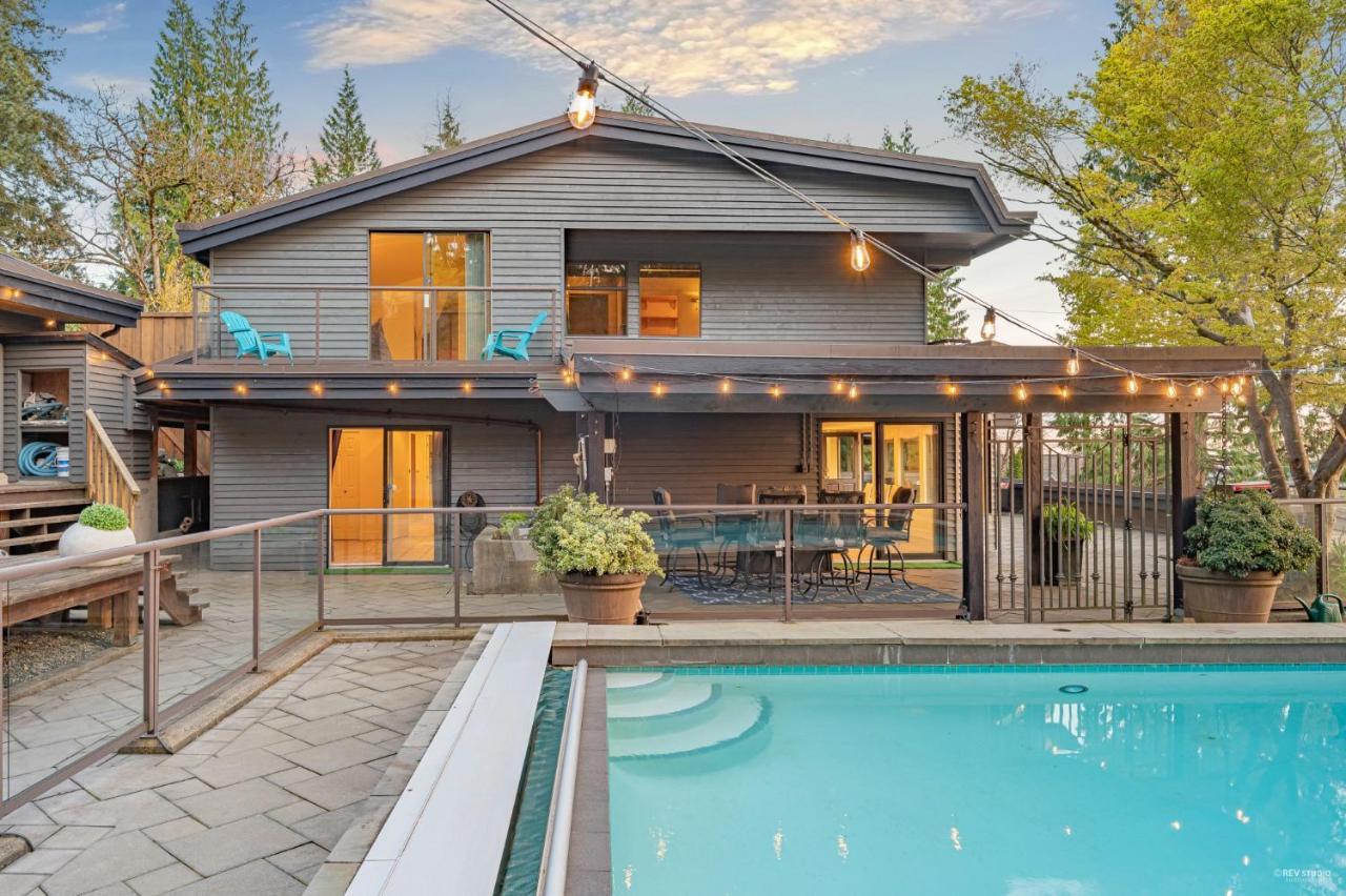 Cypress: Private Bedroom/Bathroom/Office, With Shared Pool, Hot Tub North Vancouver Dış mekan fotoğraf