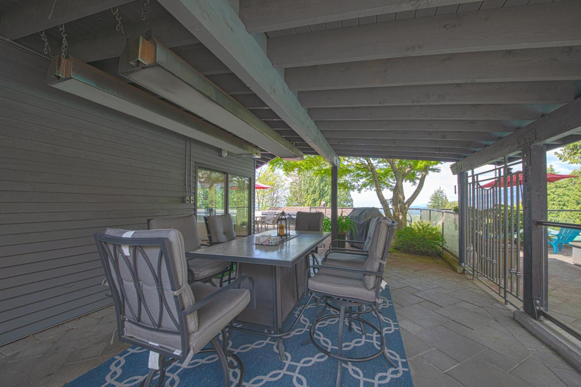 Cypress: Private Bedroom/Bathroom/Office, With Shared Pool, Hot Tub North Vancouver Dış mekan fotoğraf