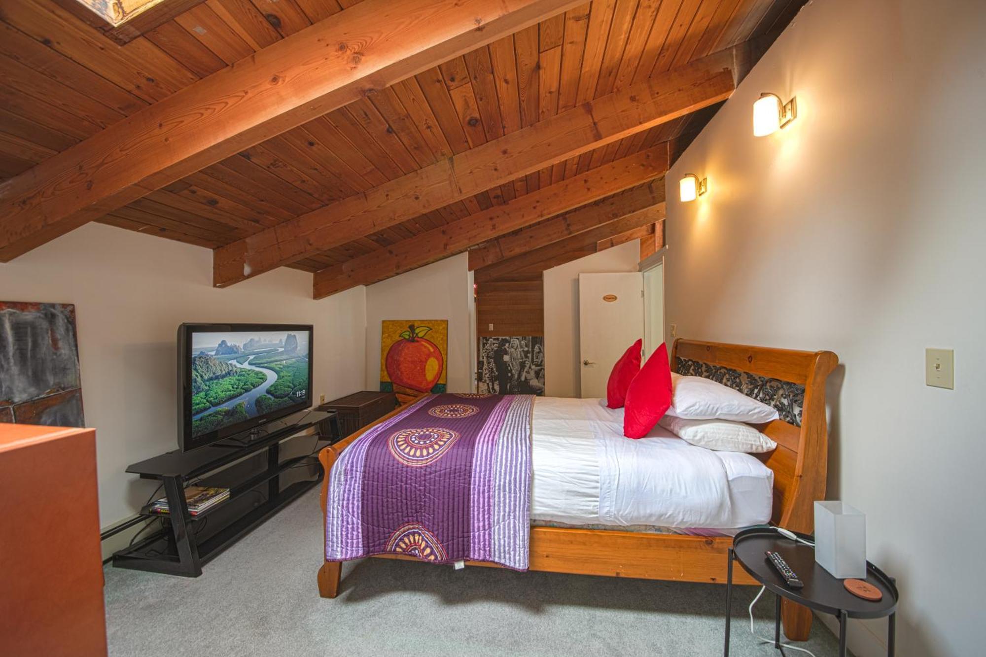 Cypress: Private Bedroom/Bathroom/Office, With Shared Pool, Hot Tub North Vancouver Dış mekan fotoğraf