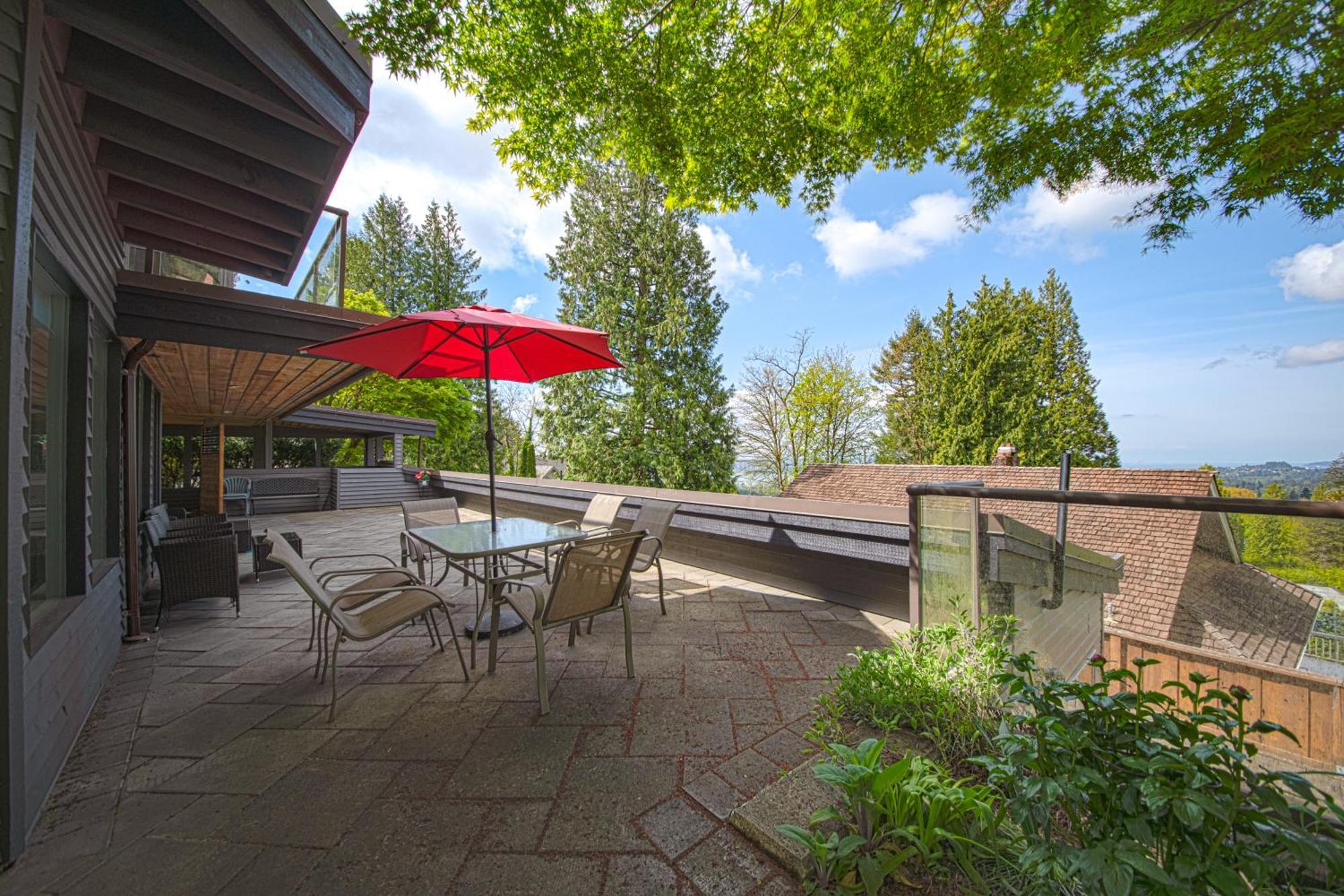 Cypress: Private Bedroom/Bathroom/Office, With Shared Pool, Hot Tub North Vancouver Dış mekan fotoğraf