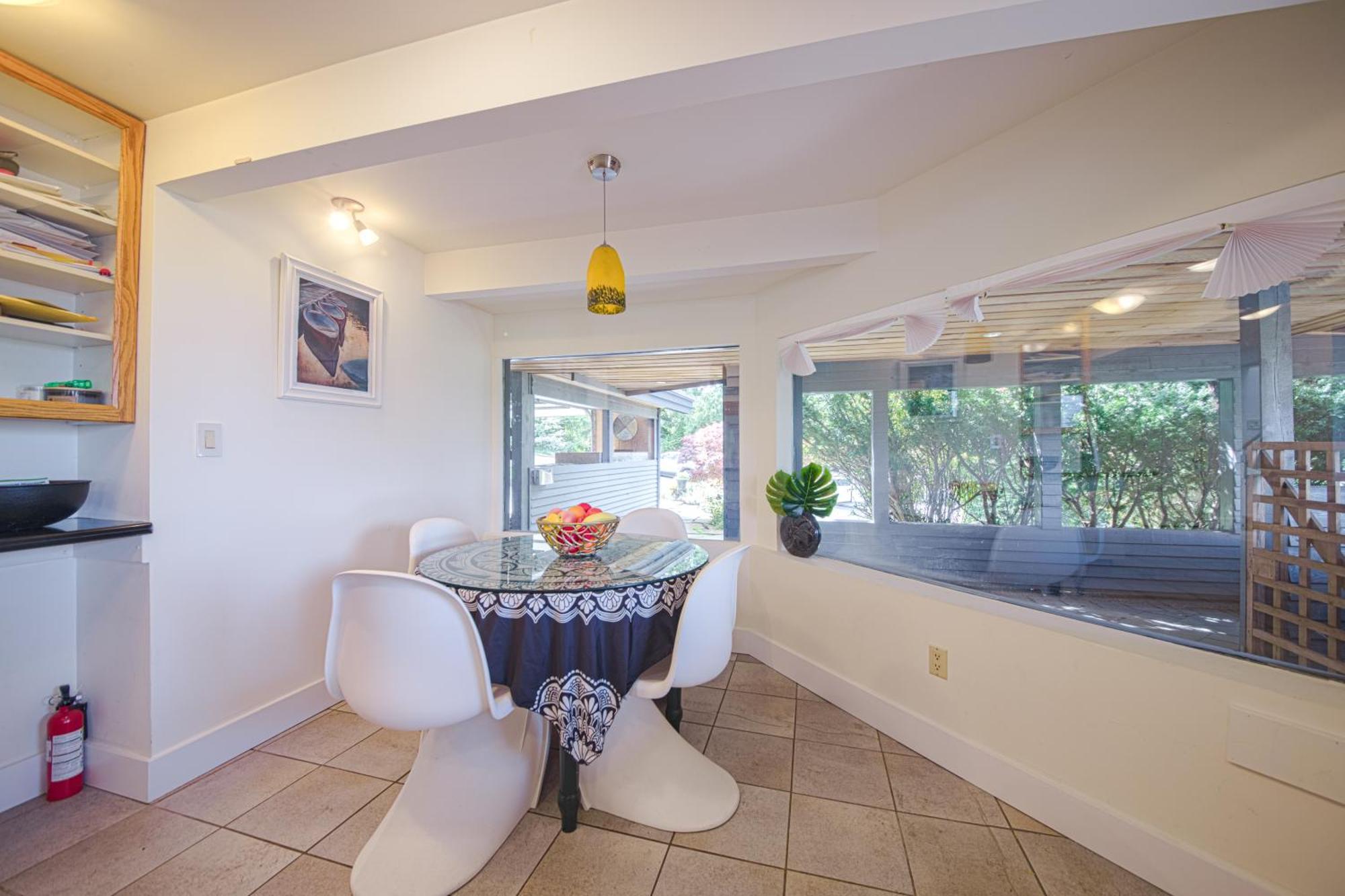 Cypress: Private Bedroom/Bathroom/Office, With Shared Pool, Hot Tub North Vancouver Dış mekan fotoğraf